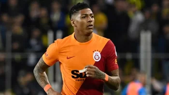 "Qalatasaray"ın futbolçusu PSV-yə keçib