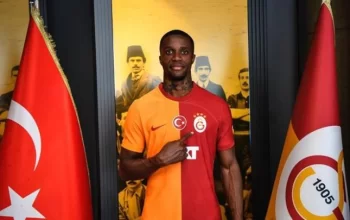 Vilfrid Zaha "Qalatasaray"la müqavilə imzalayıb