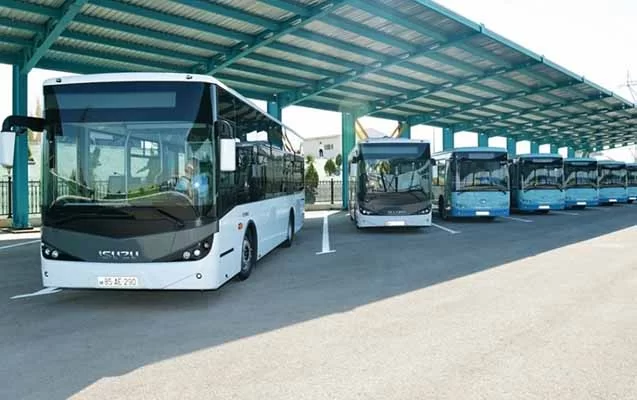 Azərbaycan Xankəndiyə 30 avtobus göndərdi