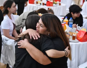 Məhkum qadınların övladları ilə görüşü təşkil olunub