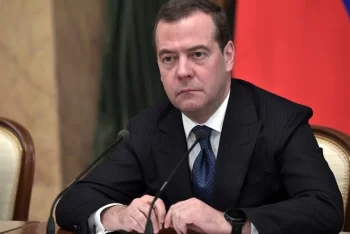 Medvedevdən xəbərdarlıq: "Dünya geri dönüşü olmayan bir nöqtəyə gəlib çatıb"