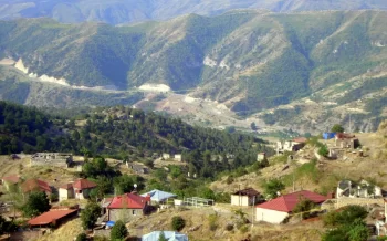 Bu ilin ikinci yarısında Laçının Güləbird kəndinə köç olacaq