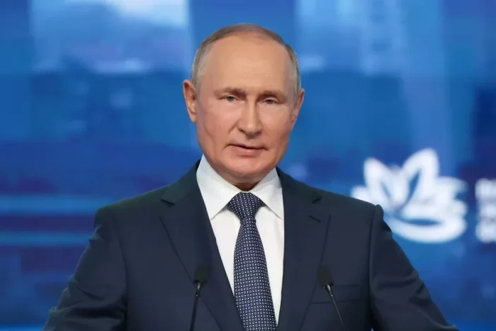 Putin: "BRICS-ə daha 34 dövlət qoşulmaq istəyir"