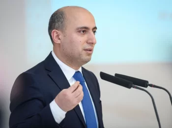 Nazir: Alimlərə sual verirəm ki, niyə sosial şəbəkələrdə aktiv deyilsiniz?