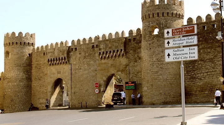 Bakıda İçərişəhərə və Əziz Əliyev küçəsinə giriş məhdudlaşdırılır