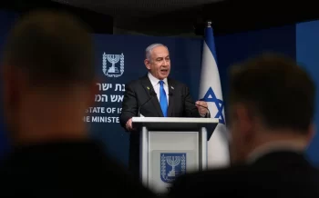 Netanyahu Makronu cahillikdə ittiham edib