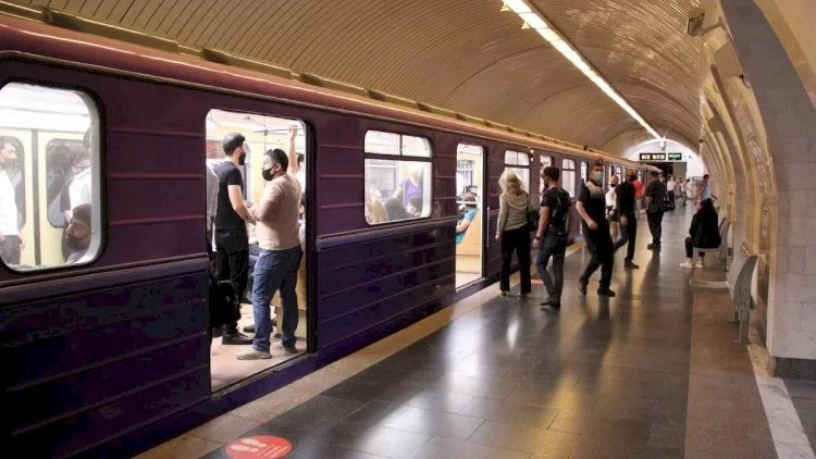 Bakı metrosunda 10 dəqiqəlik intervalın səbəbi açıqlandı