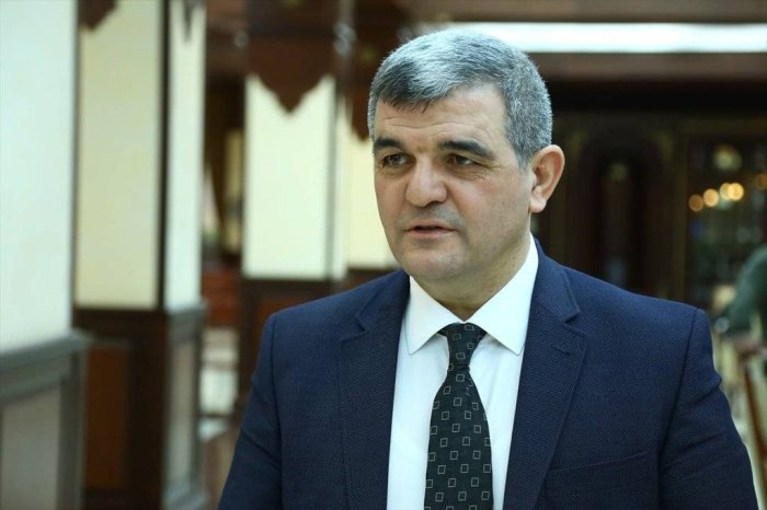 Deputat: "Bu maaşla peşəkar kadr saxlamaq mümkün deyil"