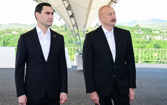 Füzulinin dağıdılmış yerlərinə baxdılar - Fotolar