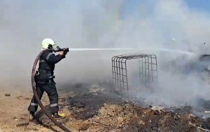 Bakıda açıq ərazidə yanğın