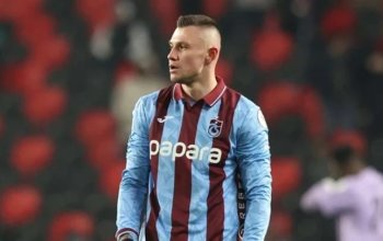 “Trabzonspor” futbolçusu AEK-də