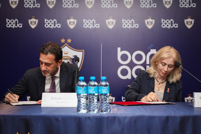 “BonAqua” və "Qarabağ" FK arasında rəsmi tərəfdaşlıq müqaviləsi imzalanıb
