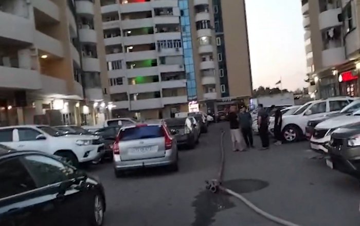 Nazirlikdən avtomobillərini nizamsız park edənlərə - Müraciət - Video